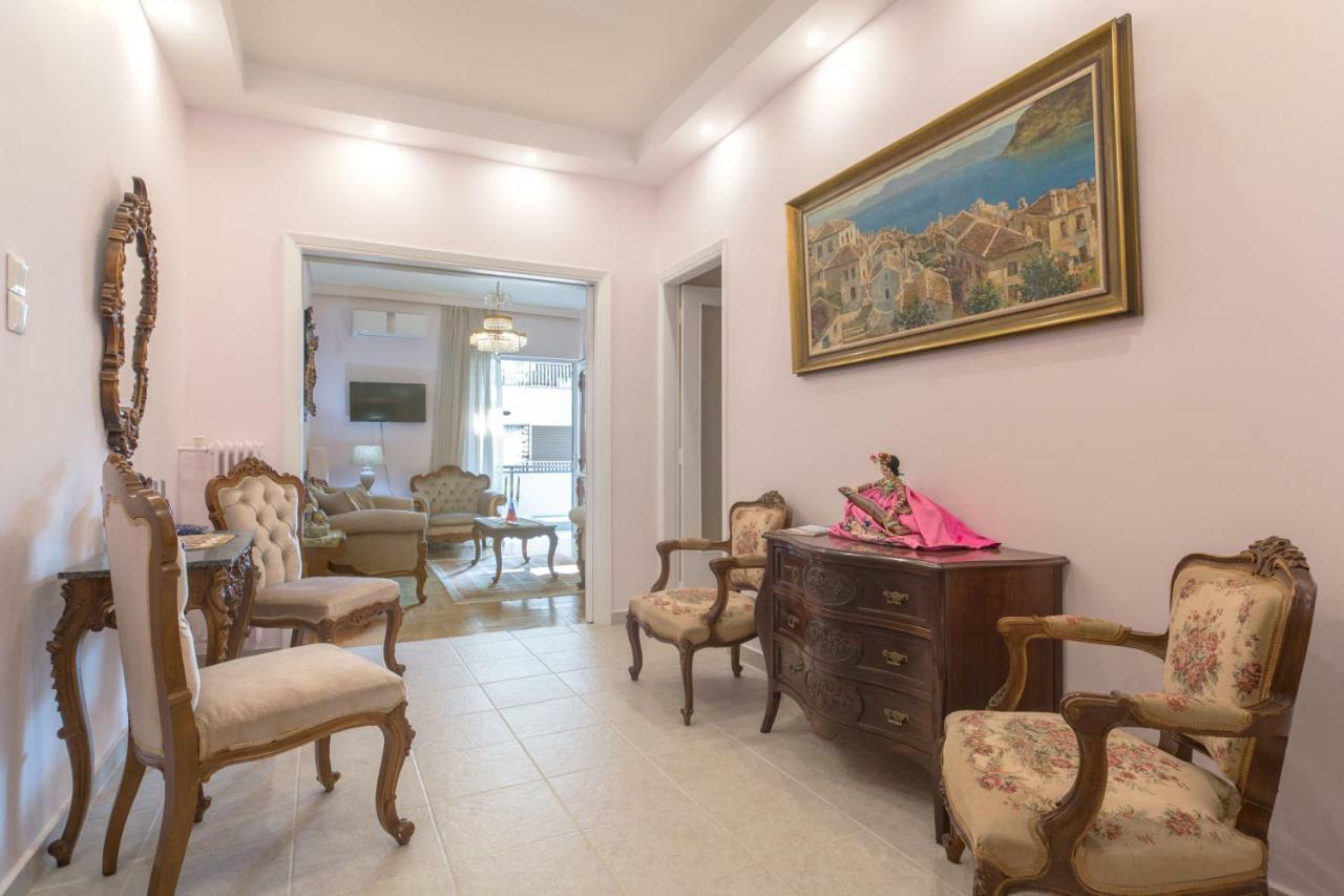 Lovely Apartment In Афины Экстерьер фото