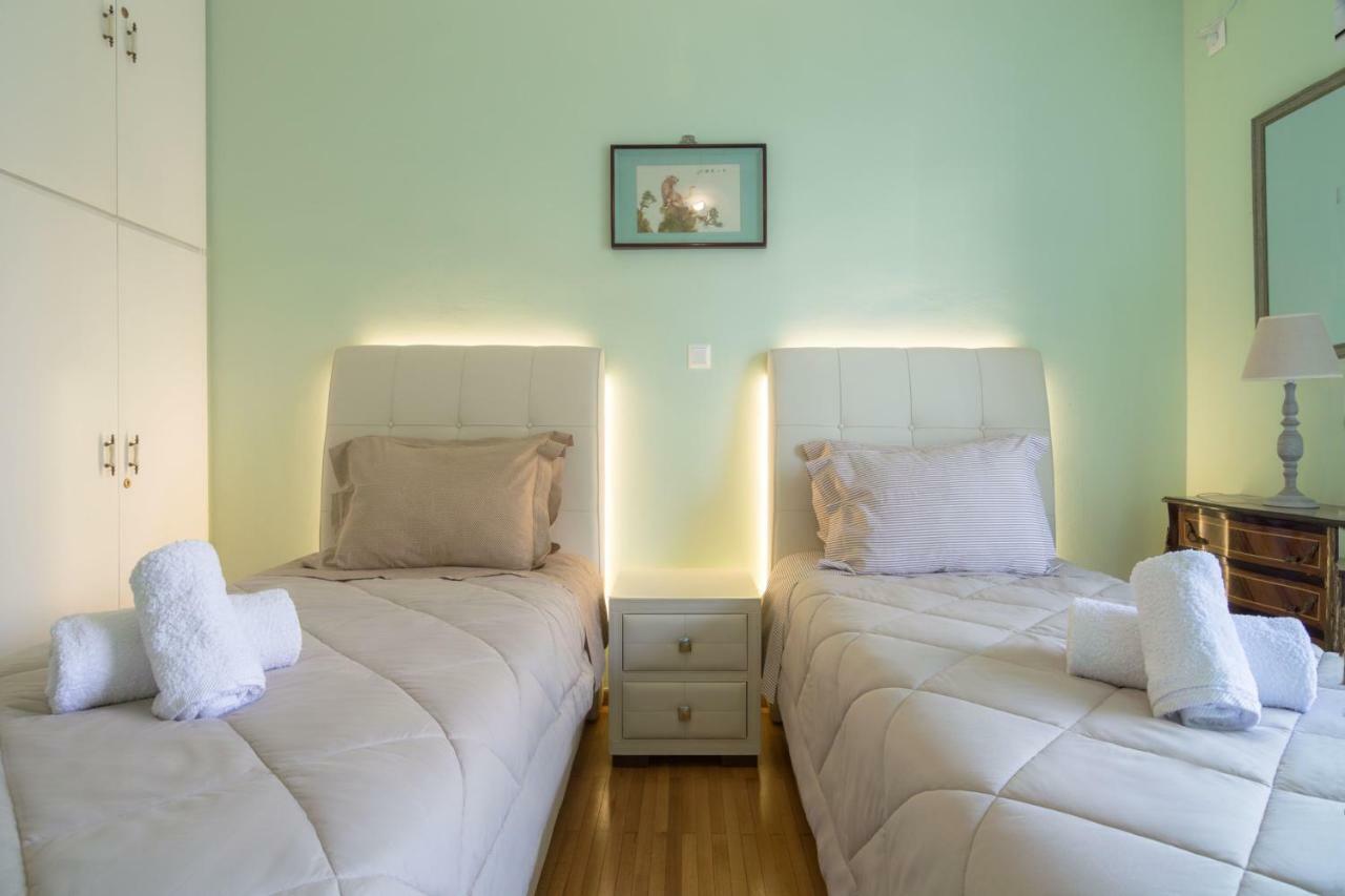 Lovely Apartment In Афины Экстерьер фото