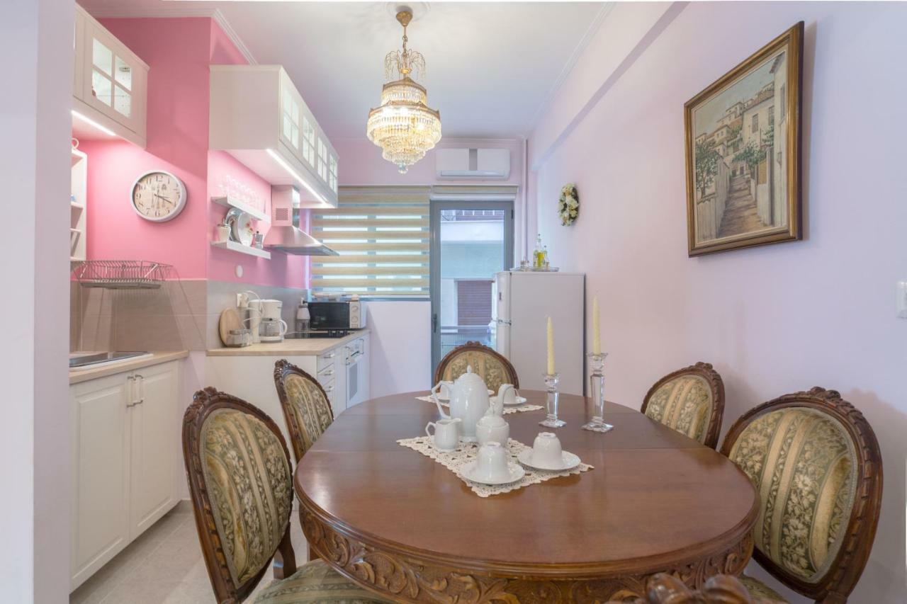 Lovely Apartment In Афины Экстерьер фото