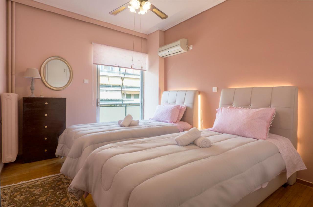 Lovely Apartment In Афины Экстерьер фото